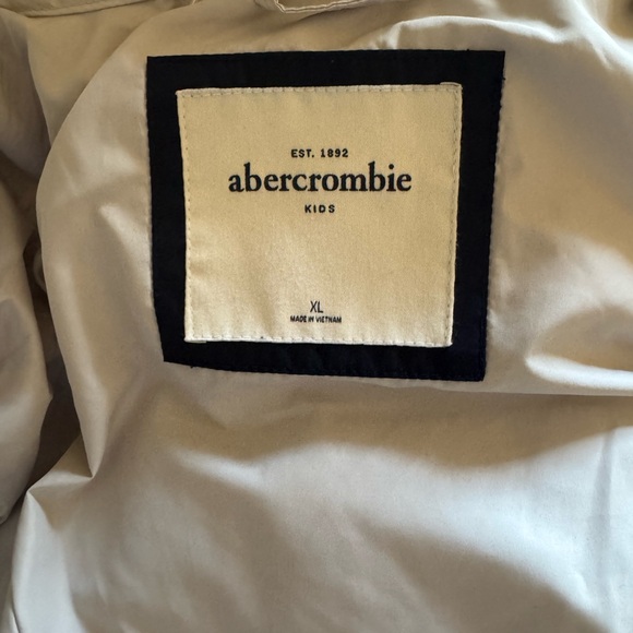 Puff jacket - Picture 3 of 3